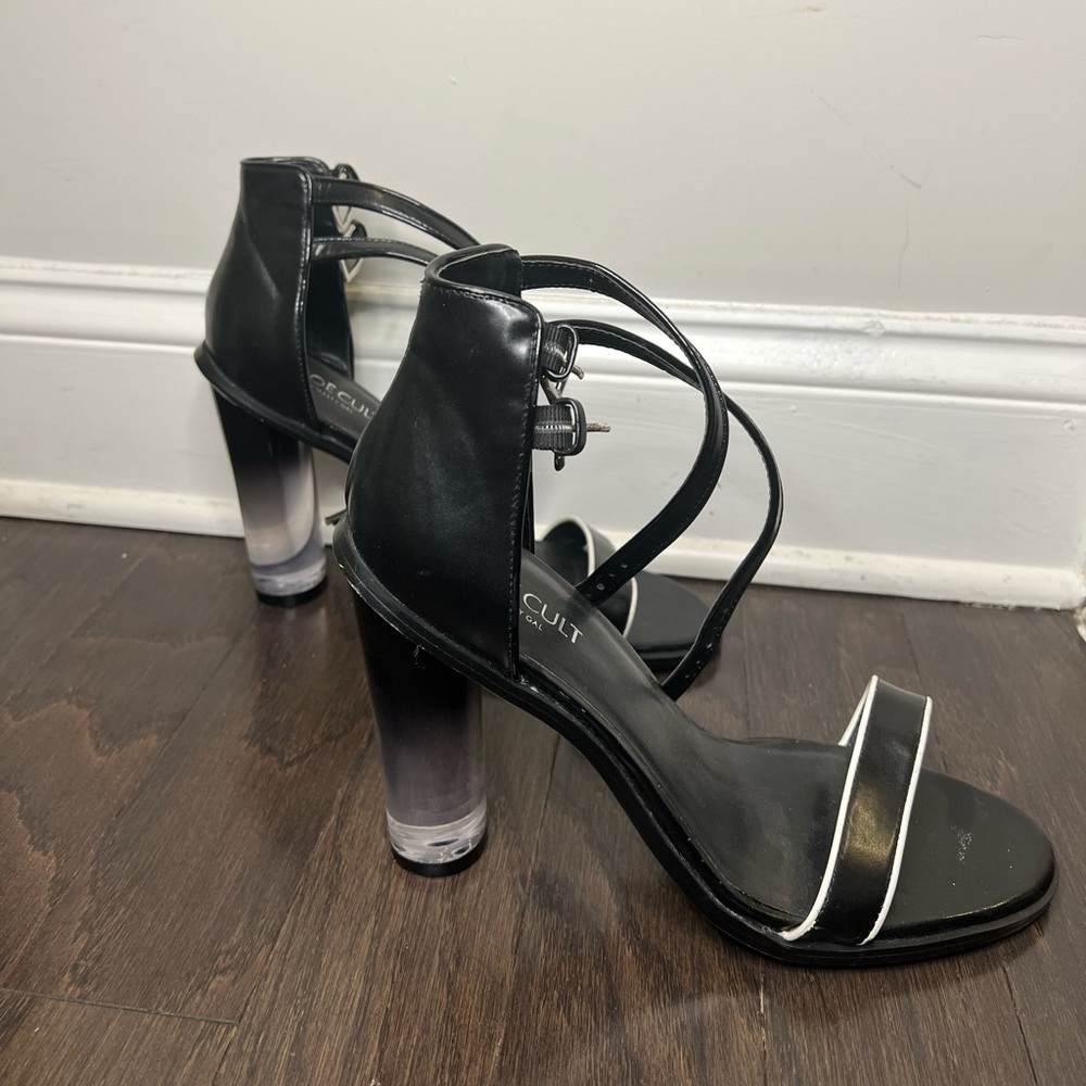 Never worn before ombré black clear heel black sandals